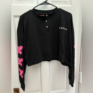 CHNGE black/pink/white cropped long sleeve, size M.